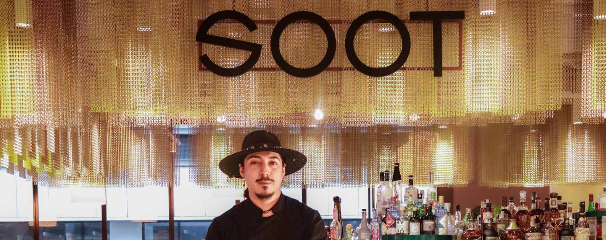 Nachhaltigkeit im Glas: Im Gespräch mit Diego Aspra, Bar Supervisor von SOOT