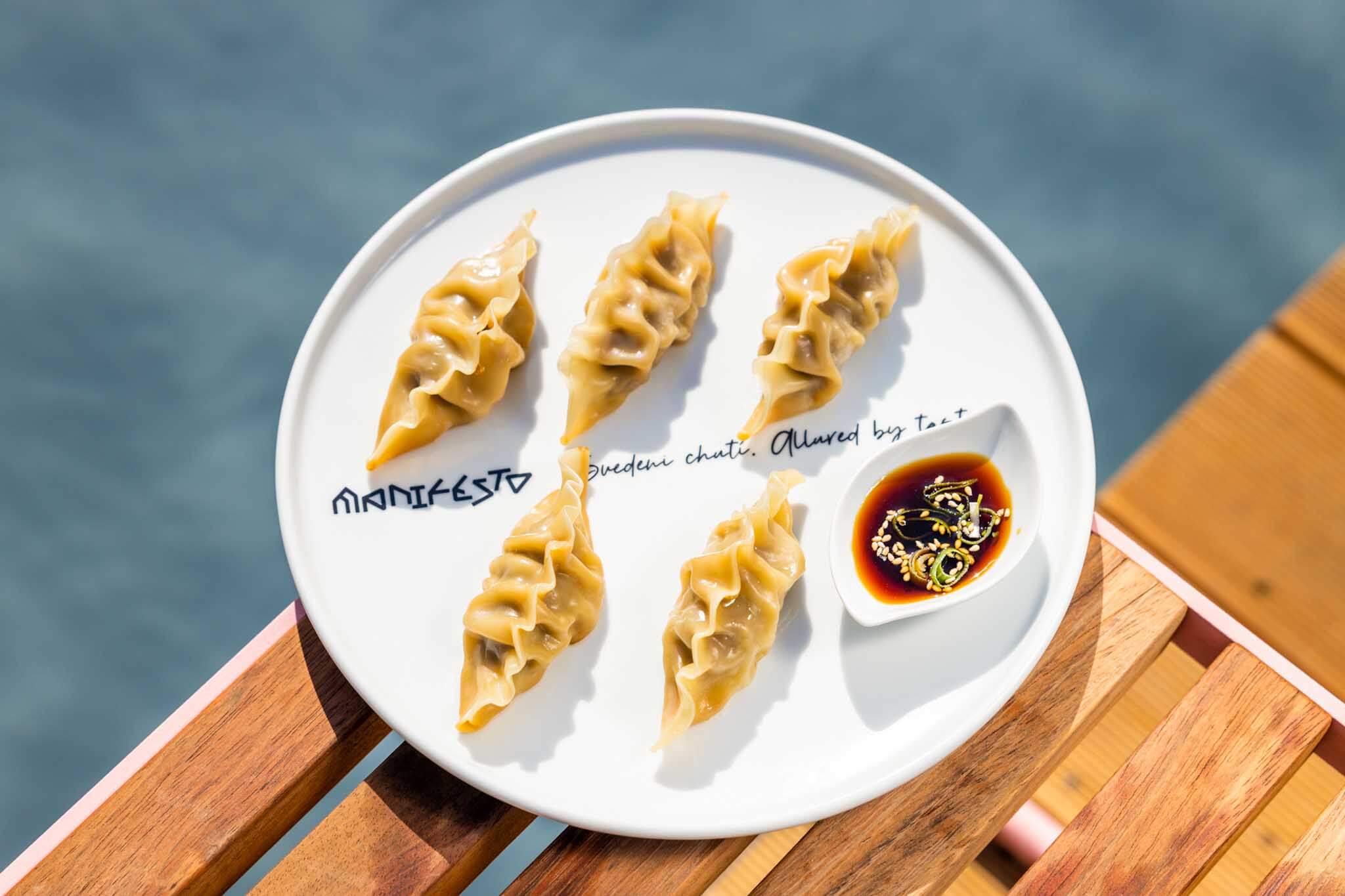 Asian Food Festival (16–19/5), 16/05