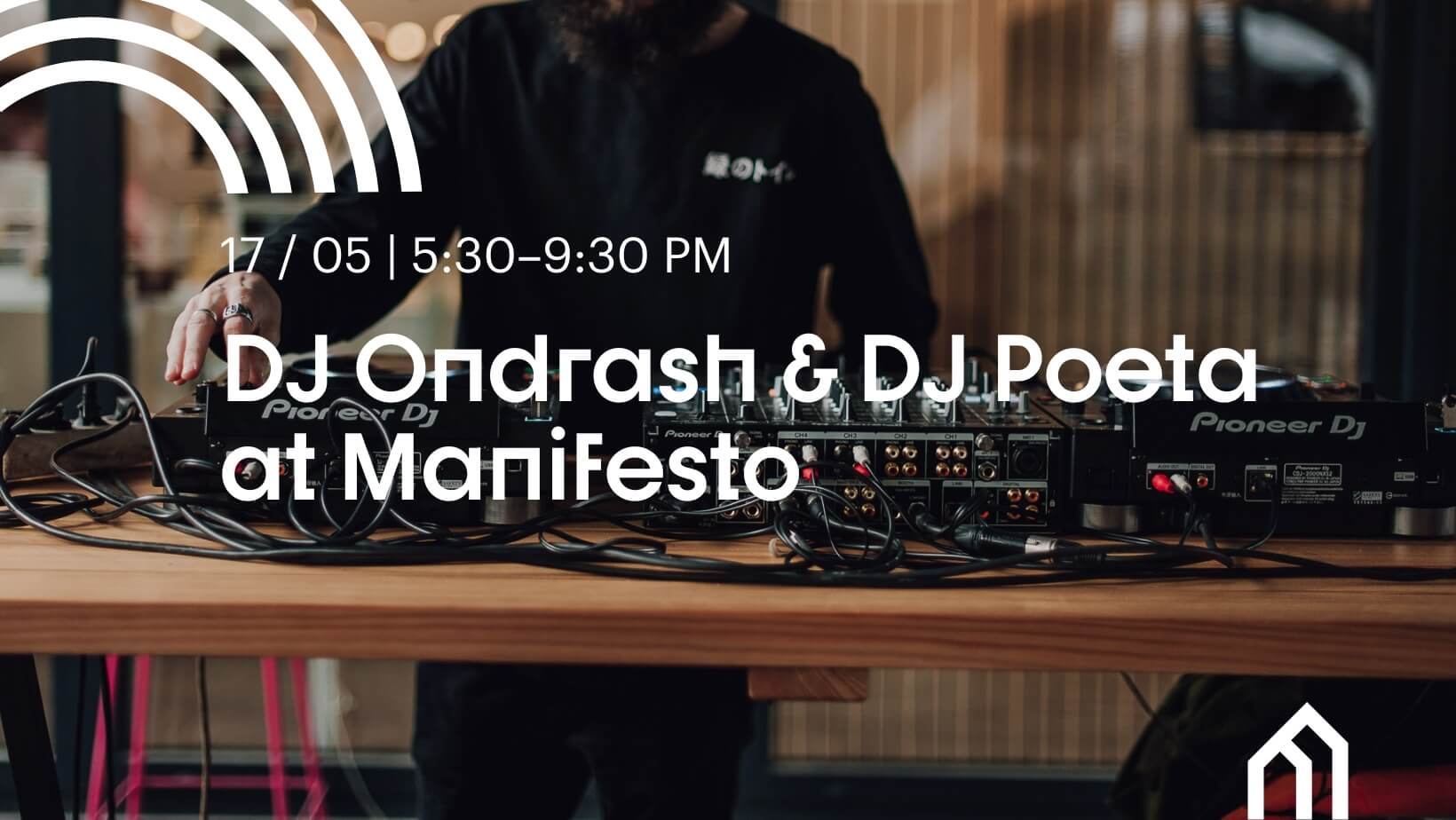 DJ Ondrash & DJ Poeta v Manifestu