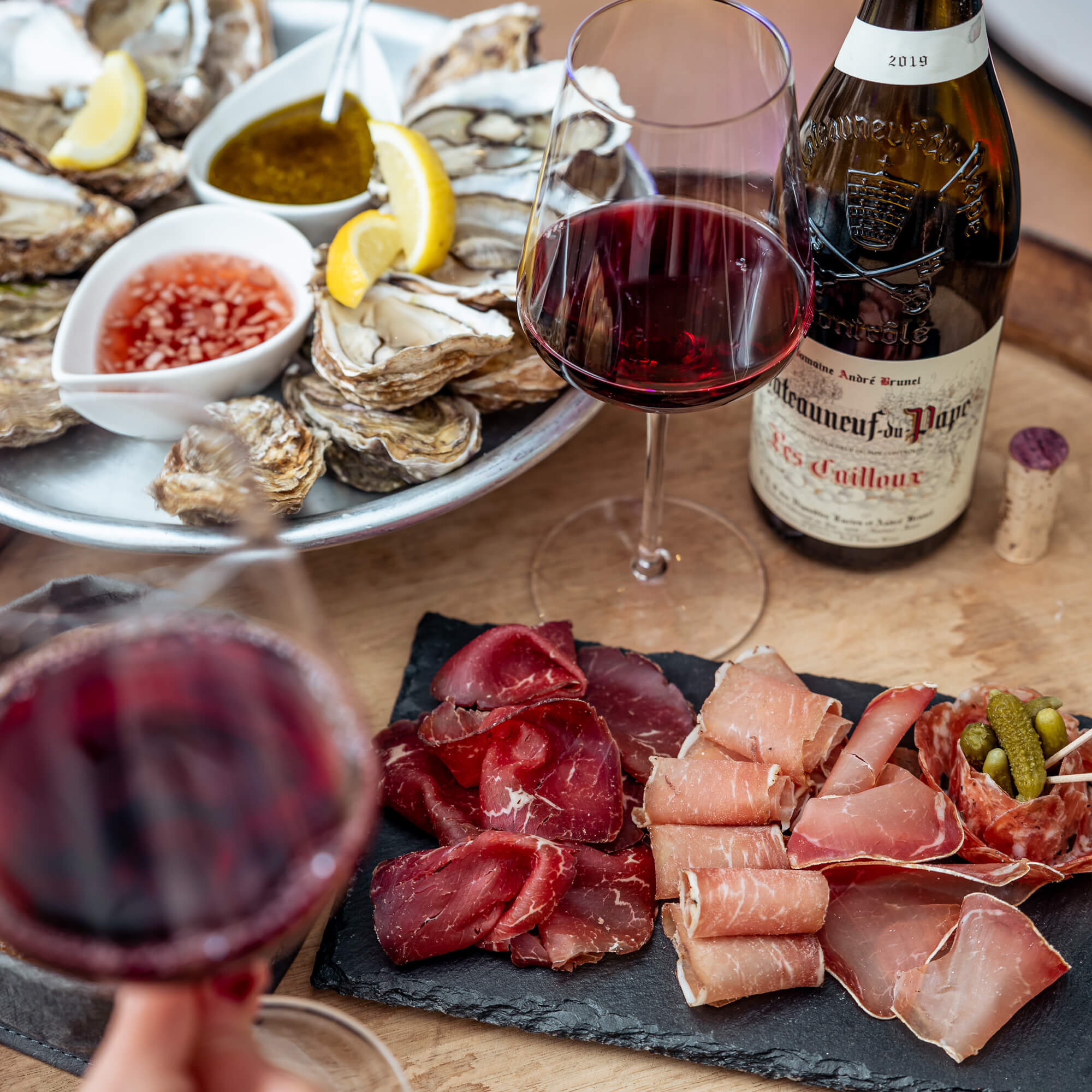 Dive into the Depths of Funky Oyster: Berlin's Seafood Destination at Manifesto Market Potsdamer Platz