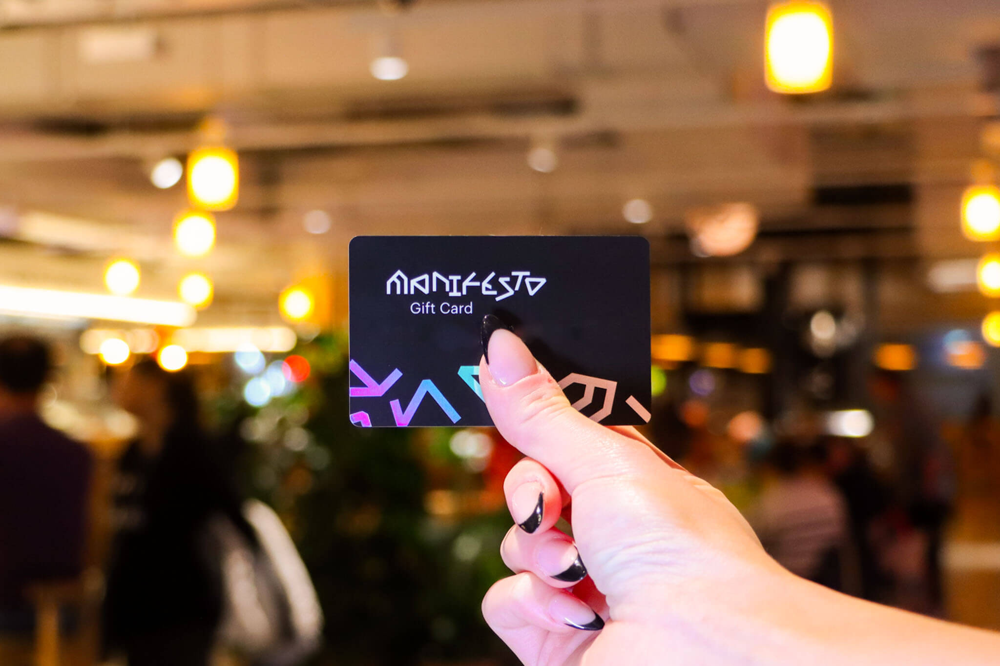 Hole Dir Deine Manifesto Karte: Perfekt als Geschenk, Event-Pass oder Bargeld-Alternative