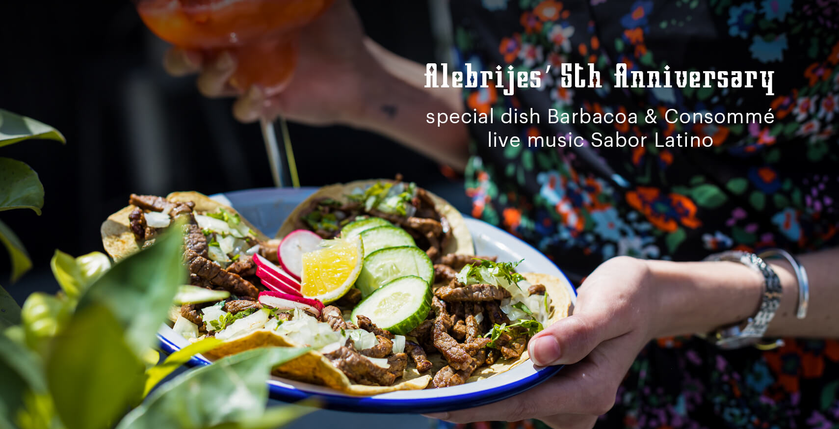 Alebrijes' 5th Anniversary, 18/08