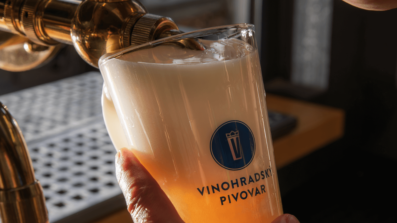 Nový pivní bar v Manifestu: České pivo s chutí léta